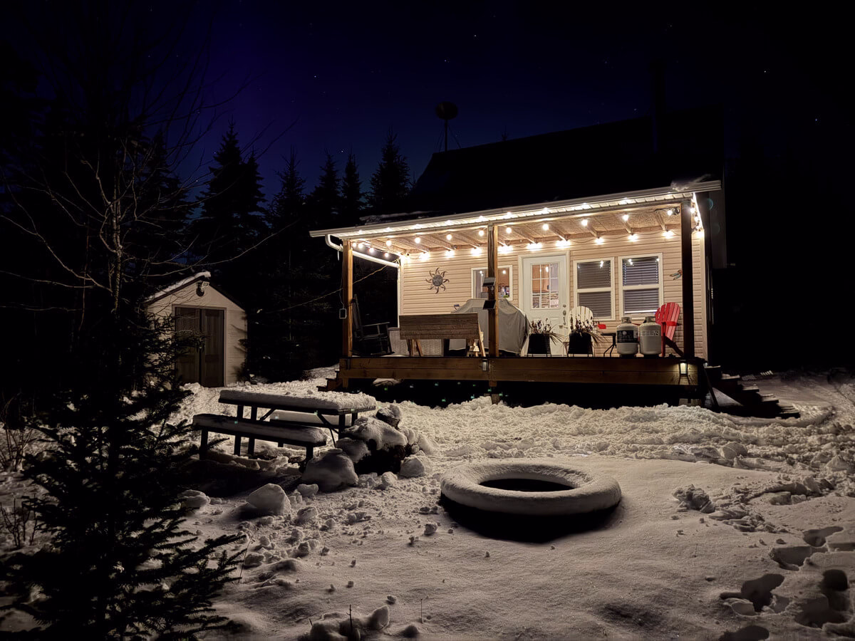 Stary Night at The Off Grid Cabin 2026
